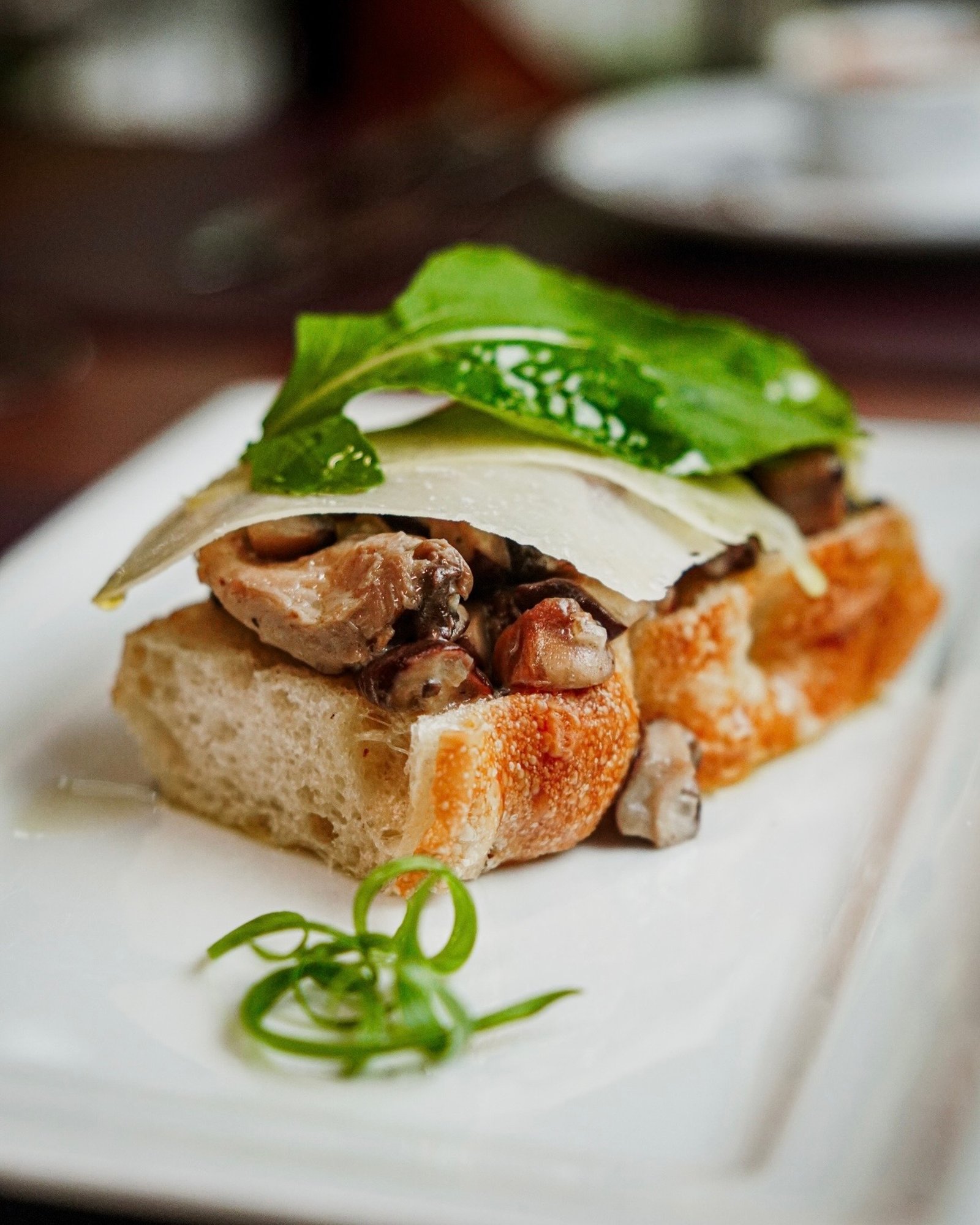 Bruschetta de cogumelos